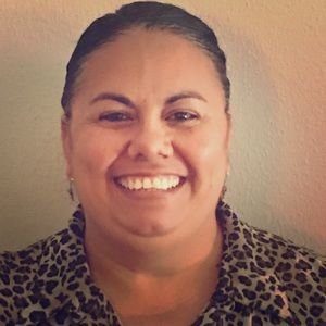 Meet your Posher, Emperatriz